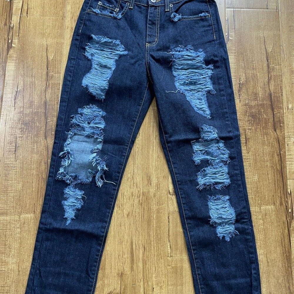 Brand New CarMar Women's‎ Jeans Darkwash Mid-Rise Baggy Ripped Size 25